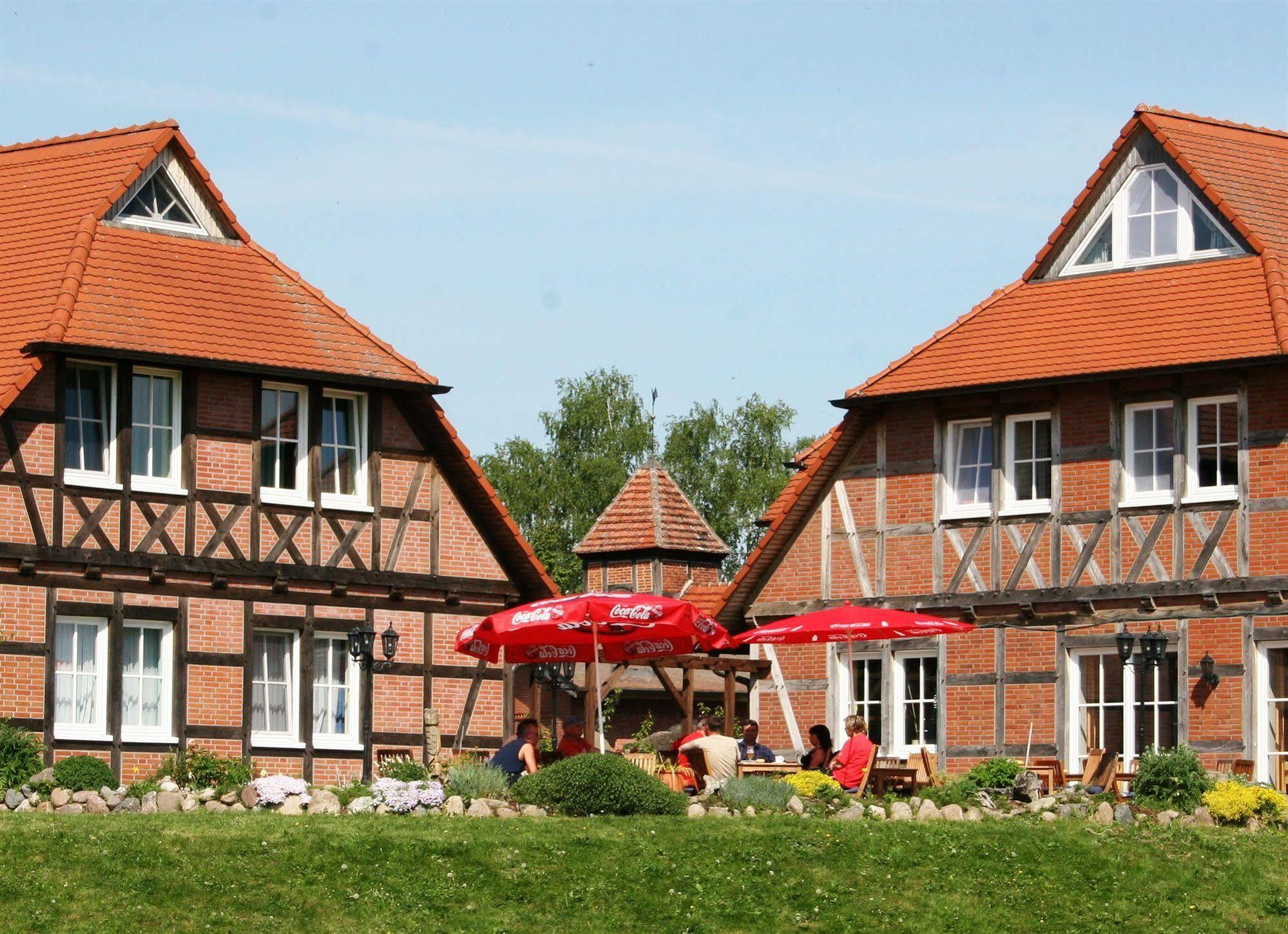 Flair Seehotel Zielow Ludorf Exterior photo